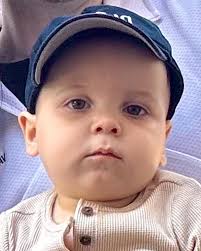 hoco 2023 vs 22 (ft. theo's best travis imitation) • • • #vu4life #vandy  #vandygram #vanderbilt #momsofinstagram #momlife #newmom #babyboy  #youngparents #youngmom #homecoming #reunion