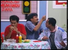 Sitkom ini merupakan idea daripada hatta azad khan yang menceritakan mengenai kehidupan seharian penduduk di flat seri wangi. Pi Mai Pi Mai Tang Tu Season 15 Episod 5 Watsupasia Asia S Latest News Entertainment Platform