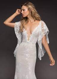 Hayley Paige Wedding Dresses 5 01032018 Km Modwedding Glamourous Wedding Dress Wedding Dresses Whimsical Wedding Dresses