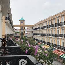 Business guests enjoy the breakfast. Foto De Riviera Suites Melaka Photo4 Jpg Tripadvisor