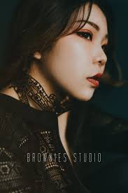 手艺类的工作是最公平的～你付出多少回报就是多少动了口却没动手怎么走的远呢。 期待未来更好的伙伴们啊！ Linda LimLinda  makeup&hairstyle新娘化妆