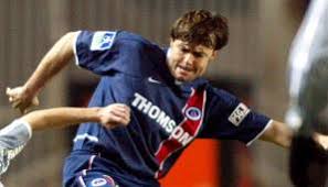 Psg scored 22 more goals than lille while having the second best defence, conceding just 5 more always liked pochettino and his work at spurs but to not win the league with psg is very poor on his. Mauricio Pochettino Wird 49 Seine Letzte Pariser Mannschaft Als Spieler Seite 1