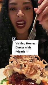 Twisted Soda Lazy Dog Restutant