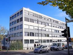 Sie können ihr bank über das formular in der oberen rechten ecke der website hinzufügen. Giessen Hessen Versuchter Heiratsantrag Endet In Grossem Polizeieinsatz Giessen