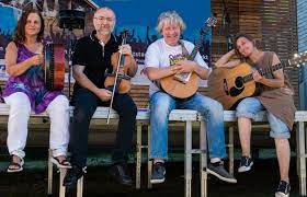 The simple act of walking bringing immense pain. Irish Folk Mit Fragile Matt Am 21 Marz Im Medienzentrum Super Tipp Online