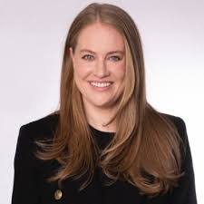 Karen Quint's Instagram, Twitter & Facebook