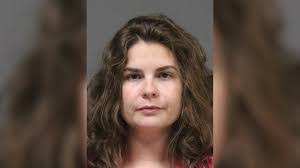 Laverne Gordon's Instagram, Twitter & Facebook