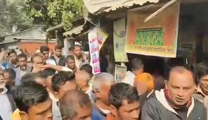 এটা আজকের ঘটনা, তবে সামনেই বুঝা যাবে আরও কি কি ঘটতে যাচ্ছে?, পঞ্চগড়ের  চাকলাহাট ইউনিয়ন আওয়ামী লীগ অফিসের তালা খুলে দিলেন সদর উপজেলা বিএনপির  সভাপতি সহ বিএনপি নেতারা। | Shahalam Sajeeb | Facebook