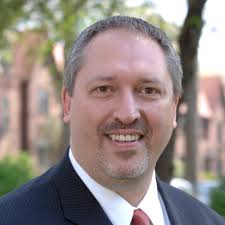 Robert Hornak's Instagram, Twitter & Facebook