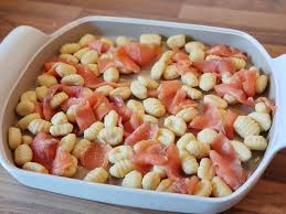 Gnocchi Lachsauflauf Thermosternchen Kochen Und Backen Mit Pampered Chef Kochen Und Backen Lachs Auflauf Lebensmittel Essen