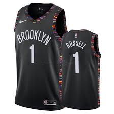 Taking visual cues from the legendary artist, the jersey arrives in the nba franchise's signature black and white color scheme with a basquiat twist. Pin On I Like The Jersey 2021
