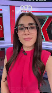 Ayuda en camino! 💪 ⁣ Este sábado, 74 valientes de México despegaron hacia  Los Ángeles para combatir los devastadores incendios que azotan a  California. 🔥⁣ Desde la base aérea de Santa Lucía,