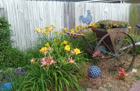 Garden Decor Garden Crafts Garden Art Old Farm Equipment