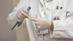 Scopul său este prevenirea, diagnosticul şi tratamentul bolilor interne, dar şi promovarea stării de sănătate a individului, a familiei şi a colectivităţii. Majoritatea Medicilor De Familie Nu Vor Mai Elibera Trimiteri Èi ReÈete Compensate
