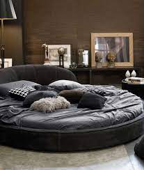 Moreover, several movies in hollywood also feature lazy susan sleeper, a typical circular bed that gains a lot of interest from audiences. Jazz Leather Covered Round Bed Idd