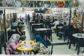 There's also fish porridge (s$4/s$5/s$6) if you need a light meal that is easy on the throat. 7 Johor Bahru Hawker Food Stalls To Eat At During Your Jb Getaway Eatbook Sg New Singapore Restaurant And Street Food Ideas Recommendations