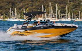 The Complete Guide To Jet Boats Plus 7 Of Our Favorites Jet Boats Boat Boat Wraps