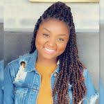 Amber Willrich's Instagram, Twitter & Facebook