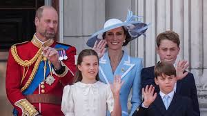 Prince William poses with Charlotte in cute new pic for Father's Day