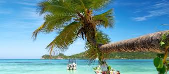 The seychelles were disputed between france and great britain during the age of colonialism, with britain ending up in control in 1814 after the napoleonic wars. Haris Travel Seychelle Szigetek