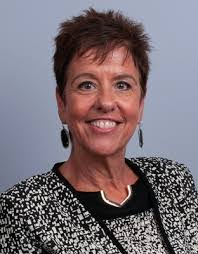 Lori Ellis's Instagram, Twitter & Facebook