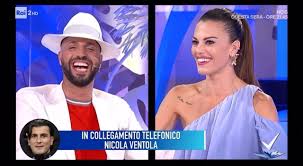 La conduttrice ha chiamato in trasmissione delle esperte di pulizie per parlare di igienizzazione. Detto Fatto Detto Fatto Nicola Ventola Facebook