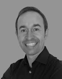 Máster en Periodoncia, Implantología y Rehabilitación Oral