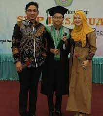 Seputar Aktul Selebritis Status Pasha Ungu Dan Okie Agustina Memang Sudah Bukan Suami Istri Bahkan Keduanya Sudah Memiliki Pasang Ungu Selebriti Suami