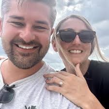 Lauren Malacarne and Collin Dennis' Wedding Website