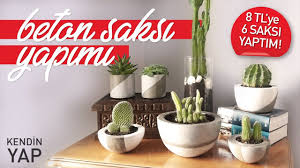 Daha büyük kabın içine küçük olanı yerleştirin. Kalekim Beton Saksi Yapimi 8tl Ye 6 Saksi Beton Saksi Nasil Yapilir Diy Concrete Flower Pot Youtube Saksi Bitki Askisi Saksida Cicekler