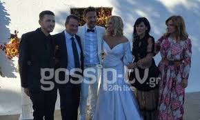 Chi tiết 12 tháng âm lịch năm 2020. Eleonwra Zoyganelh To Yperoxo Nyfiko Kai To Xtenisma Me To Peplo Sta Mallia Gossip Tv Gr