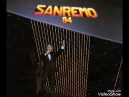 Canzone tratta dal suo penultimo lp anno 1985 a fantastico 6 qui baudo lanciò lorella cuccarini manco a farlo a posta l'orchestra diretta dal maestro renato. Il Mio Primo Amore Claudio Villa Youtube