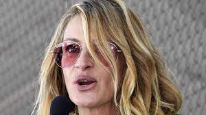 Полное имя — джулия фиона робертс (julia fiona roberts). Julia Roberts Psycho Kollaps Sie Ist Komplett Am Ende Intouch