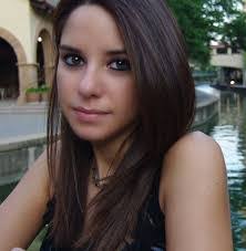 Amanda Eberhart's Instagram, Twitter & Facebook