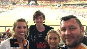 Fundraiser for Vicky Loughrey by Richelle Hextall : Please Help the  Loughrey Family in Their Time of Need