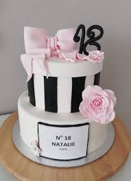 Tort Chanel Tort Na 18 Urodziny Cake Desserts Birthday Cake