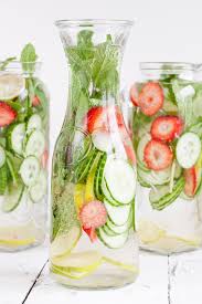 Creatively Healthy Smoothies Salads And Infused Fruit Waters Infused Water Recipes Mint Water Fruit Infused Water