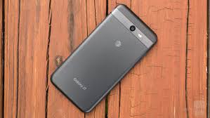 Both support samsung pay and feature a new social camera. Samsung Galaxy J7 2017 At T Review Phonearena