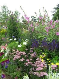 Bauerngarten Anlegen Gestalten Und Bepflanzen Garden Gardening Flowergarden Wildflowers Botanical The Post Bauerngarten Bauerngarten Garten Bepflanzung