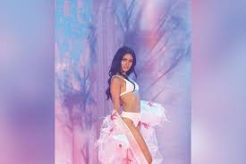 While the ilongga beauty successfully made it to the top 21, she did not make the cut for. Fast Facts 5 Things About Miss Universe Philippines Rabiya Mateo Sunstar