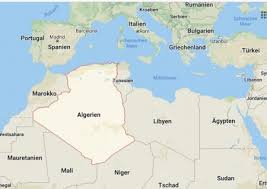 Opposition boykottiert pseudowahl erstmals seit dem sturz bouteflikas wählt algerien ein neues parlament. Warum Die Menschen In Algerien Auf Die Strasse Gehen Radiofuchse