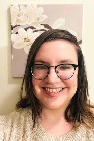 Amanda Sargent's Instagram, Twitter & Facebook