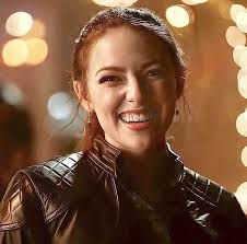 Hoop Mikaelson was geweldig in deze aflevering van Seizoen 4  ♥️♥️🔥🔥🖤🖤😍😍😍 : r/LegaciesCW