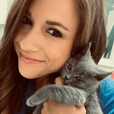 Everyone wish a VERY HAPPY BIRTHDAY to our amazing Doctor Kristen Mabry!