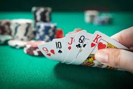 The Ultimate Guide to Live/Table Poker vs Video Poker - Tunica, Mississippi
