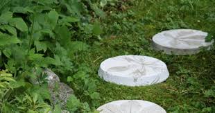 Gartenwege Gestalten 3 Kreative Ideen Gartenweg Gestalten Gartenweg Und Garten
