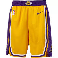 By investing in the best basketball shorts, you will be able to play more intensely and more often. Nike Los Angeles Lakers Basketball Shorts Herren Amarillo Field Purple White Im Online Shop Von Sportscheck Kaufen