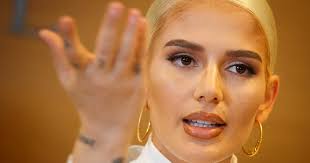 Submitted 6 hours ago by snoochipmunks7461. Loredana Das Vermogen Und Einkommen Der Rapperin 2020