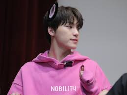 Main dancer, sub vocalist, sub rapper, maknae birthday: Image About Seventeen In Lee Chan By On We Heart It