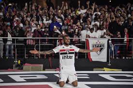 Ele ele ele ele ele. Jornal Espanhol Revela Salario De Daniel Alves No Sao Paulo Confira
